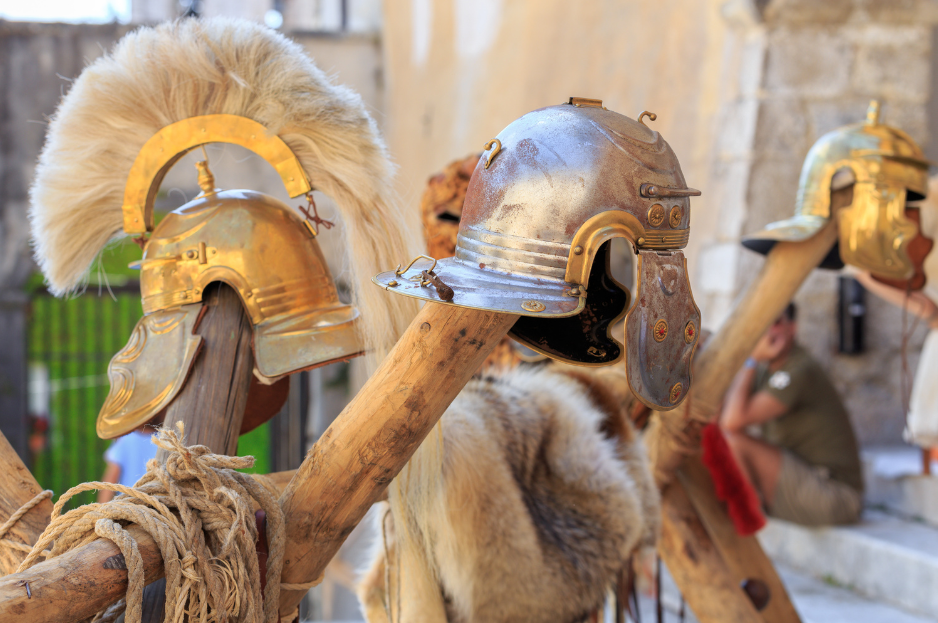 roman-helmet-7984707